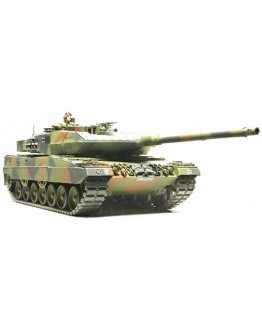 TAMIYA 1/35 SCALE MODEL KIT 35271 Leopard 2 A6 Main Battle Tank