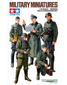 TAMIYA 1/35 SCALE MODEL KIT 35298 German Field Commander Set