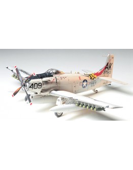 TAMIYA 1/48 SCALE MODEL AIRCRAFT KIT - 61058 - Douglas A-1H Skyraider