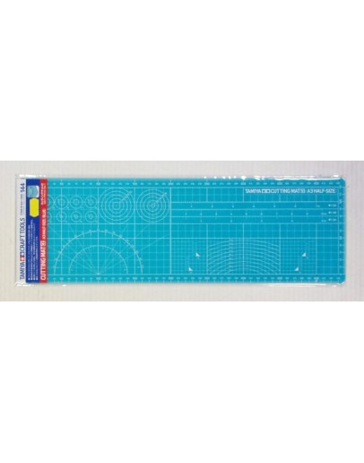 TAMIYA CRAFT TOOLS - 74144 - CUTTING MAT (A3 HALF-SIZE/BLUE)