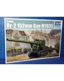 TRUMPETER 1/35 PLASTIC MILITARY MODEL KIT - 02338 - SOVIET BR-2 152mm GUN M1935