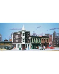 WALTHERS CORNERSTONE HO BUILDING KIT  9333029 MERCHANTS ROW II