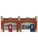 WILLS KITS PLASTIC MODELS - OO SCALE BUILDING KIT - SS18 Station Forecourt Shops